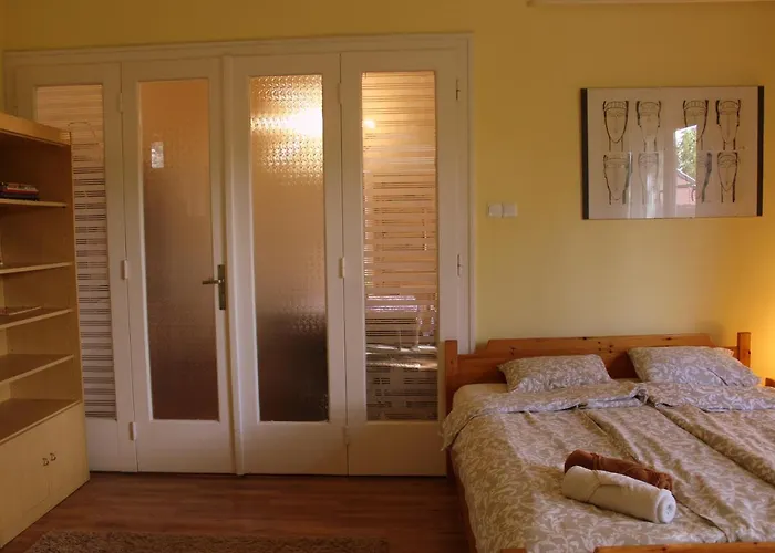 Appartement Lovely Nest Near Budapest *