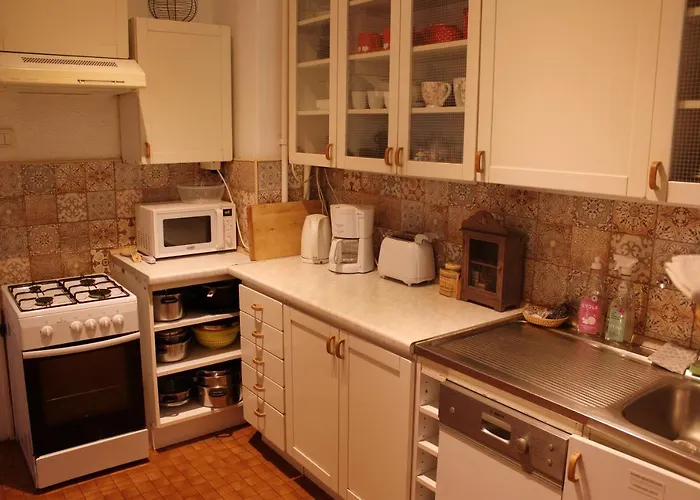 Apartment Lovely Nest Near Budapest